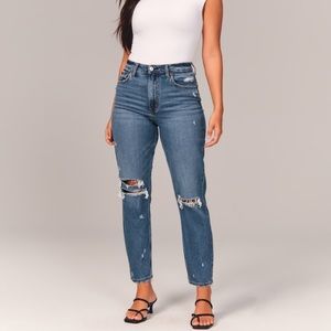 Abercrombie & Fitch High-rise Mom Jeans Curve Love